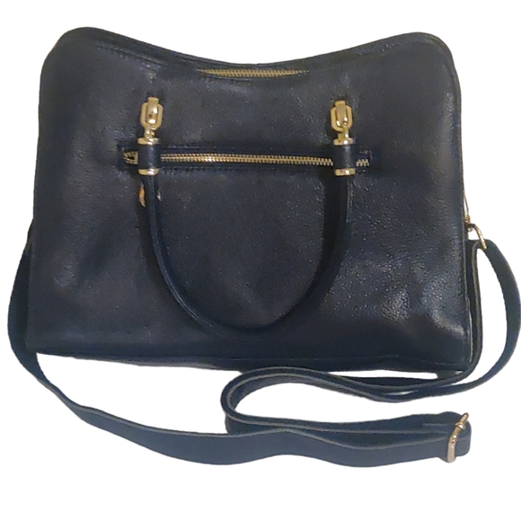 Faux Black Leather Purse with Detachable Shoulder/Crossbody Strap. - Picture 2 of 6